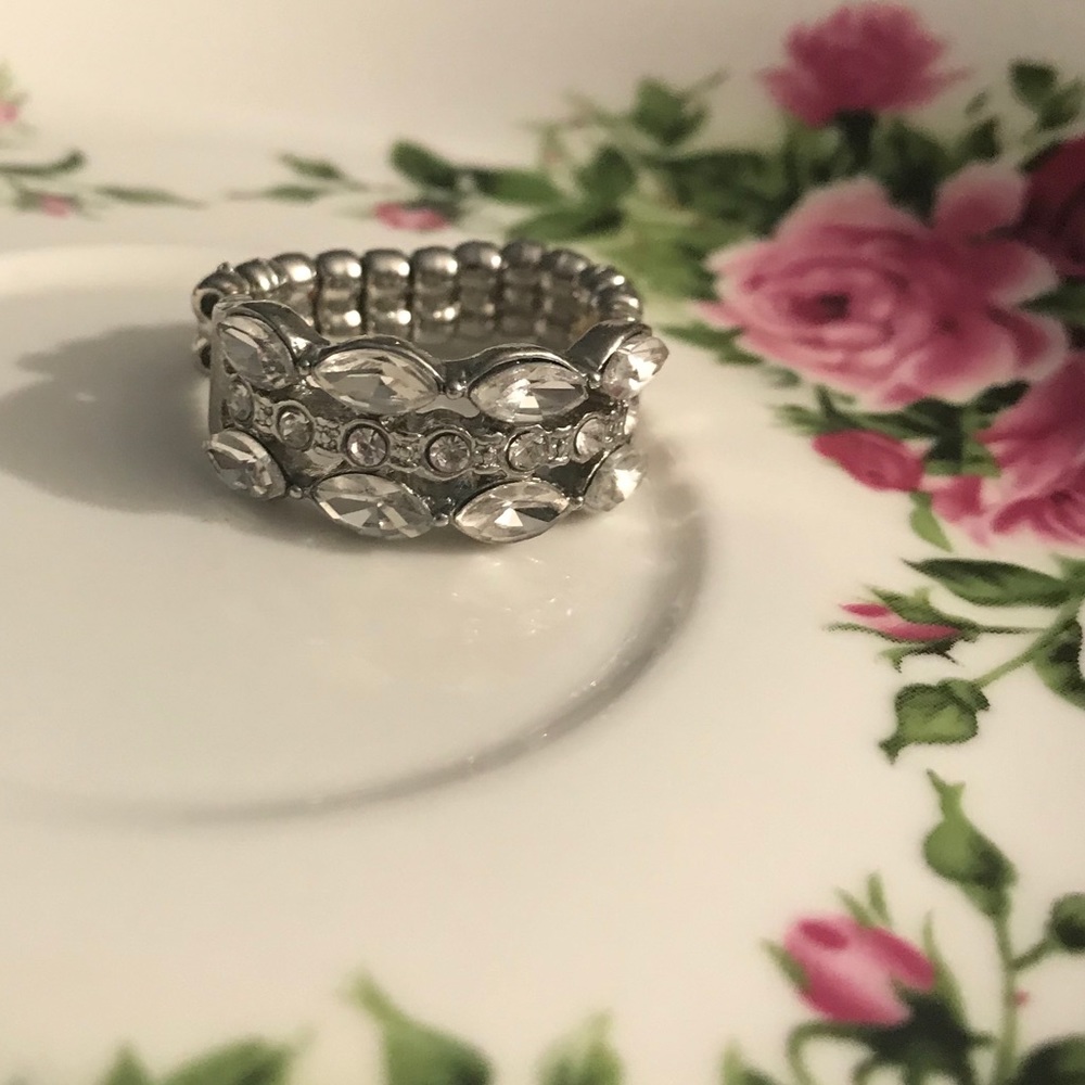 Silver ring - Picture 11 of 11